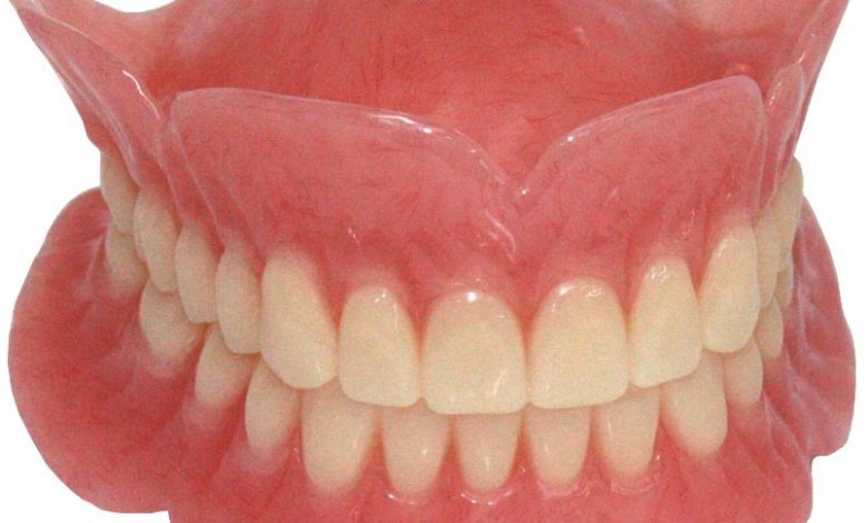 دندان مصنوعی و نگهداری از آن